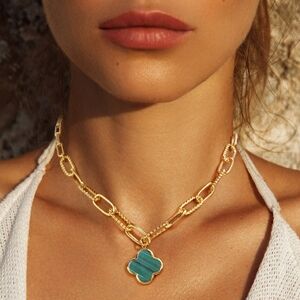 Gold Dipped Chain Clover Necklace – Light and Dark Green Striped Pendant